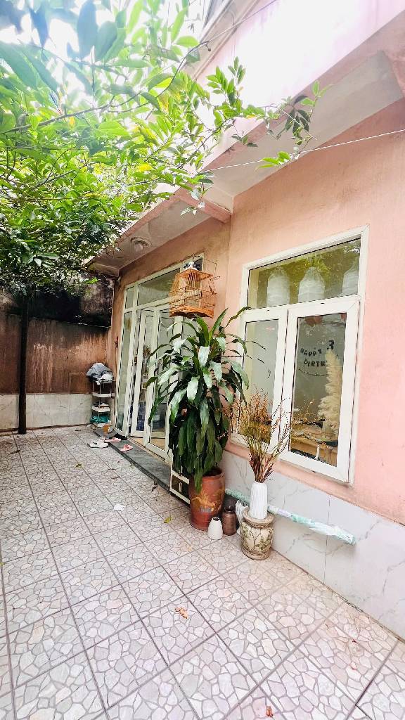 Bán nhà Ngõ Quỳnh - diện tích 120,3m2 3 tầng - Biệt thự trong ngõ, ô tô qua - giá 22,2 tỷ