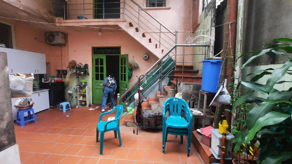 Bán nhà Ngõ Quỳnh - diện tích 120,3m2 3 tầng - Biệt thự trong ngõ, ô tô qua - giá 22,2 tỷ