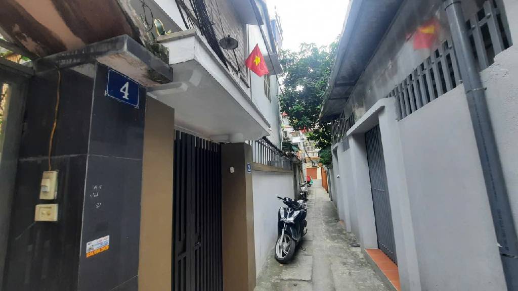 Bán nhà Ngõ Quỳnh - diện tích 120,3m2 3 tầng - Biệt thự trong ngõ, ô tô qua - giá 22,2 tỷ