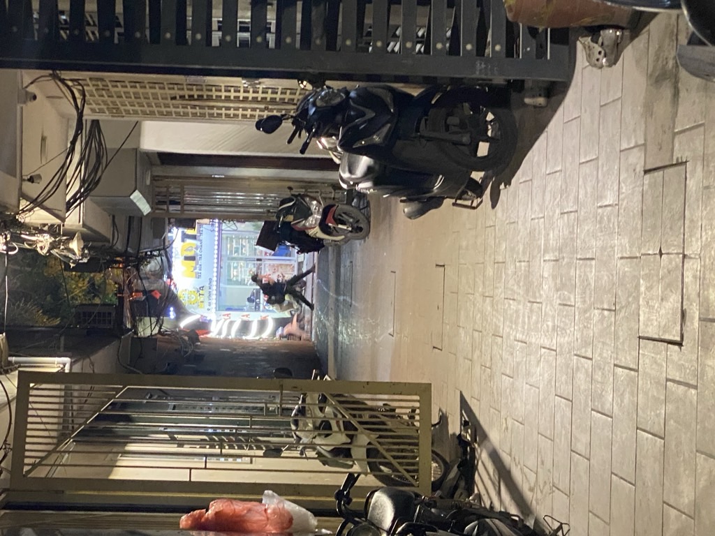 Bán nhà Vĩnh Hưng - diện tích 40m2 4 tầng - ô tô đỗ cửa - giá 11 tỷ