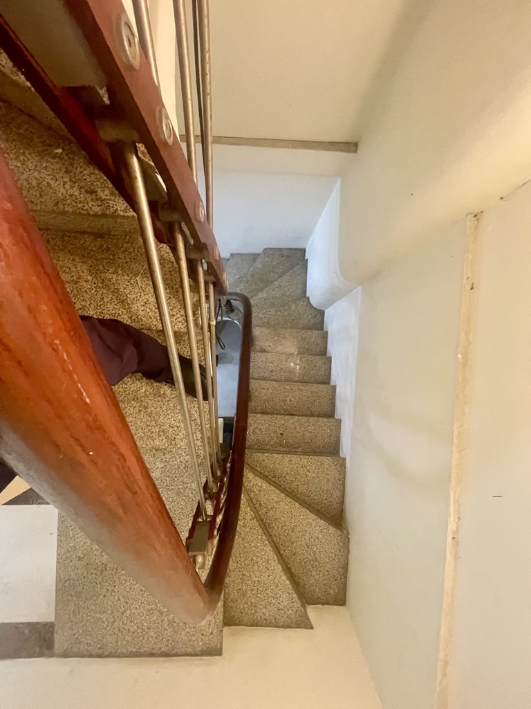 Bán nhà Gốc Đề - diện tích 27m2 3 tầng - Nhà tự xây khung BTCT - giá 6 tỷ