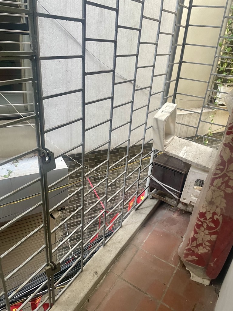 Bán nhà Gốc Đề - diện tích 27m2 3 tầng - Nhà tự xây khung BTCT - giá 6 tỷ