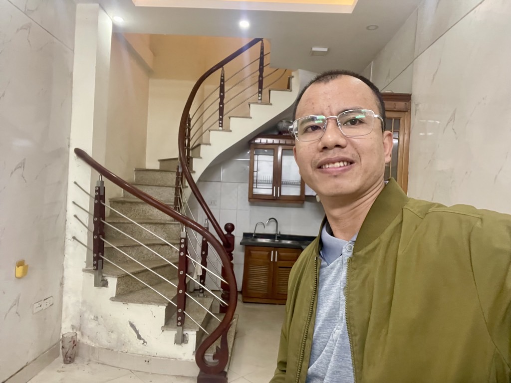 Bán nhà Gốc Đề - diện tích 27m2 3 tầng - Nhà tự xây khung BTCT - giá 6 tỷ