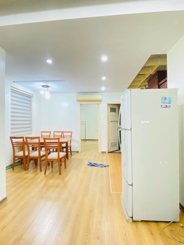 Bán nhà Lạc Trung - diện tích 102.6m2 13 tầng - Căn hộ P1005 nằm trên tầng 10 toà chung cư - giá 8 tỷ