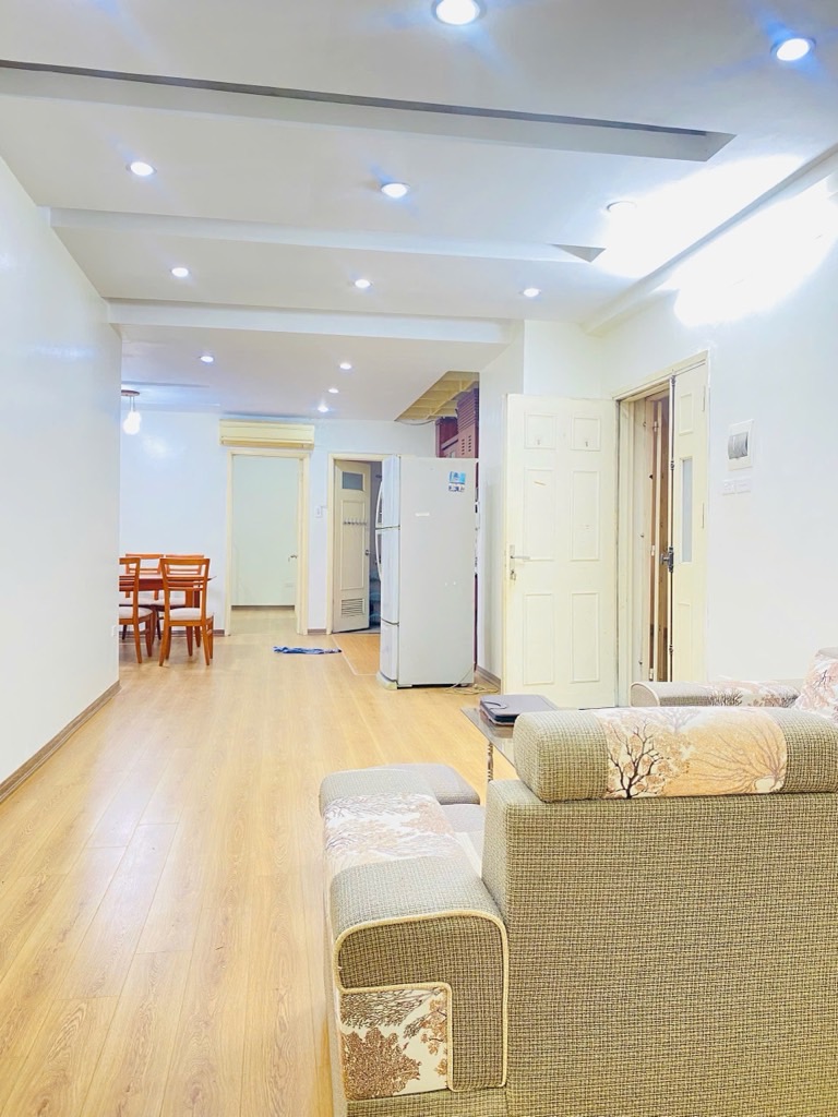 Bán nhà Lạc Trung - diện tích 102.6m2 13 tầng - Căn hộ P1005 nằm trên tầng 10 toà chung cư - giá 8 tỷ