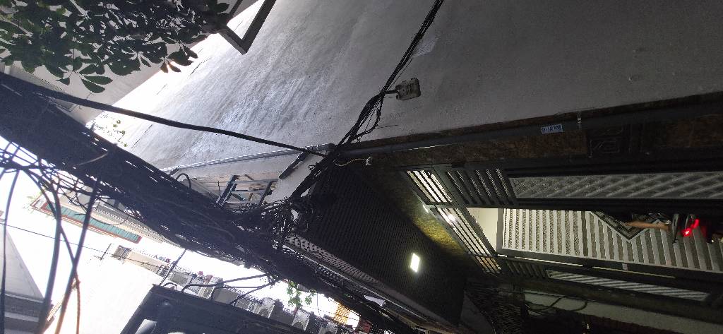 Bán nhà Tam Khương - diện tích 37,7m2 8 tầng - lô góc ba mặt thoáng - giá 19,6 tỷ