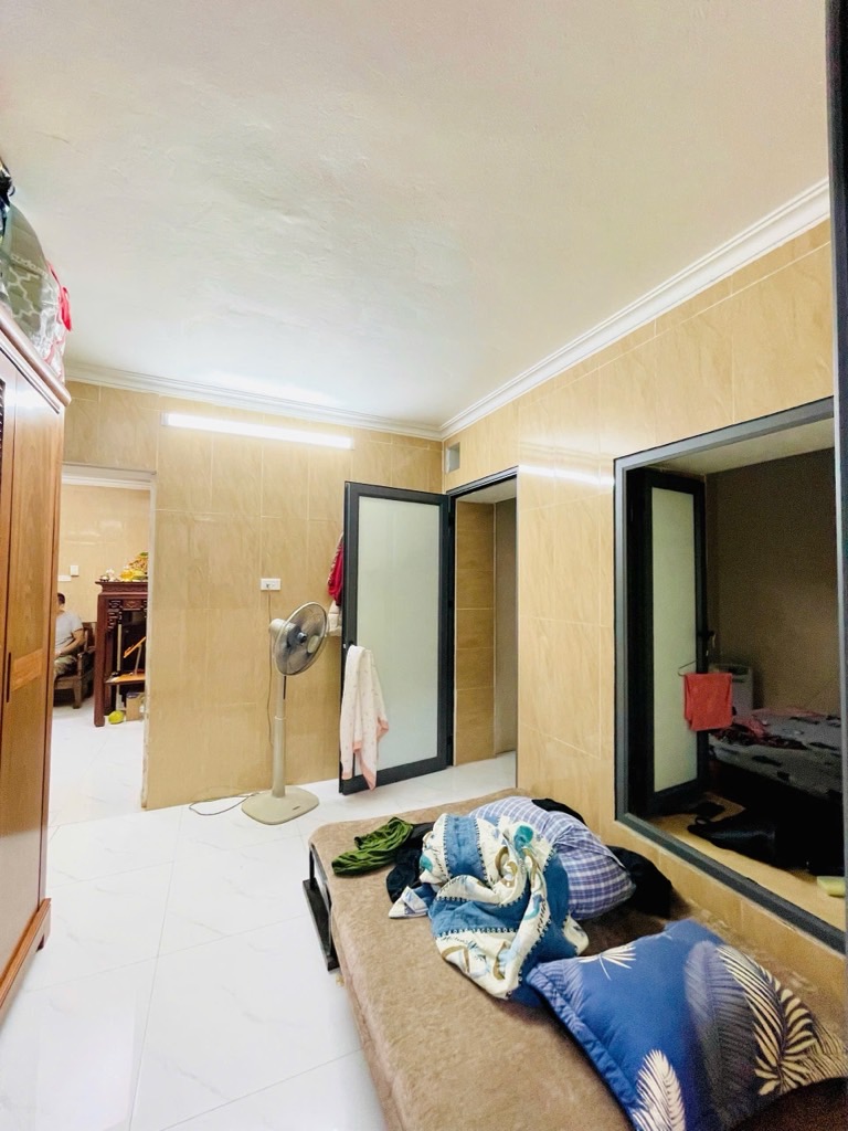 Bán nhà Lương Định Của - diện tích 36,5m2 1 tầng - Ô TÔ ĐỖ CỬA - giá 9,5 tỷ