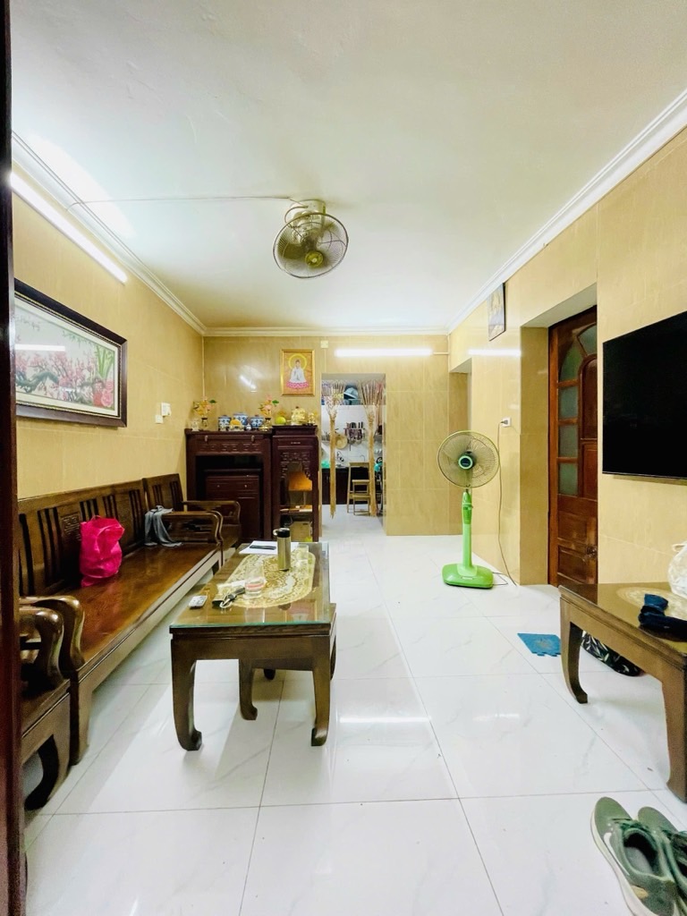 Bán nhà Lương Định Của - diện tích 36,5m2 1 tầng - Ô TÔ ĐỖ CỬA - giá 9,5 tỷ