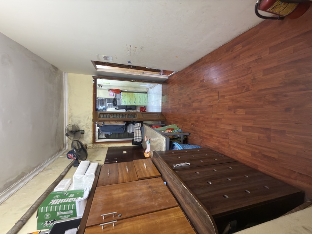 Bán nhà Kim Ngưu - diện tích 25m2 1 tầng - Nhà tập thể cũ, kinh doanh - giá 5,5 tỷ