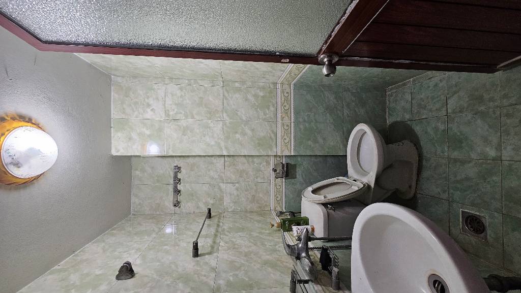 Bán nhà Đông Tác - diện tích 19m2 5 tầng - Ô tô tránh - giá 10,5 tỷ