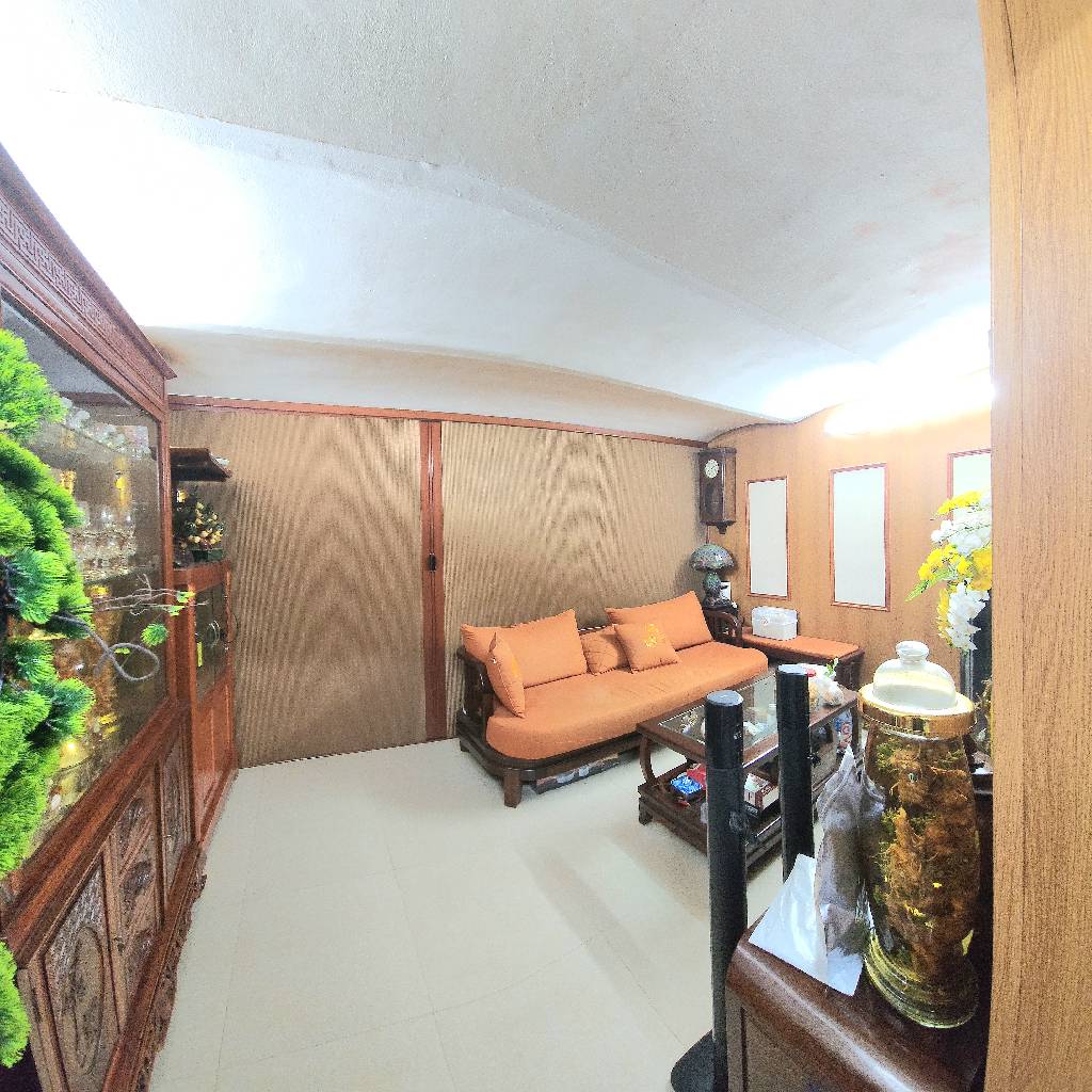 Bán nhà Lê Văn Hưu - diện tích 22m2 1 tầng - Nhà Pháp Cổ - giá 5,5 tỷ