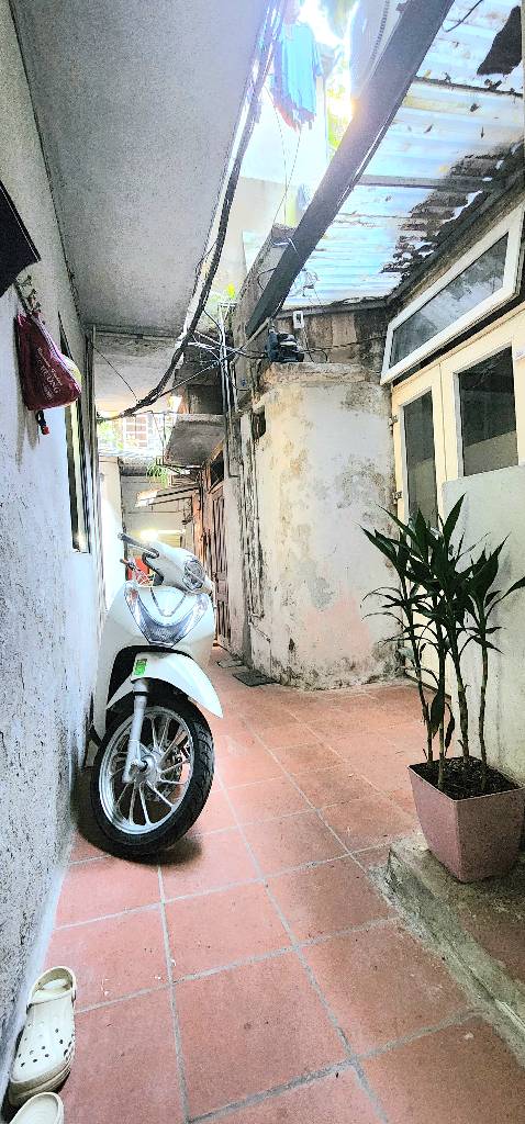 Bán nhà Lê Văn Hưu - diện tích 25m2 2 tầng - Nhà Pháp Cổ - giá 5 tỷ