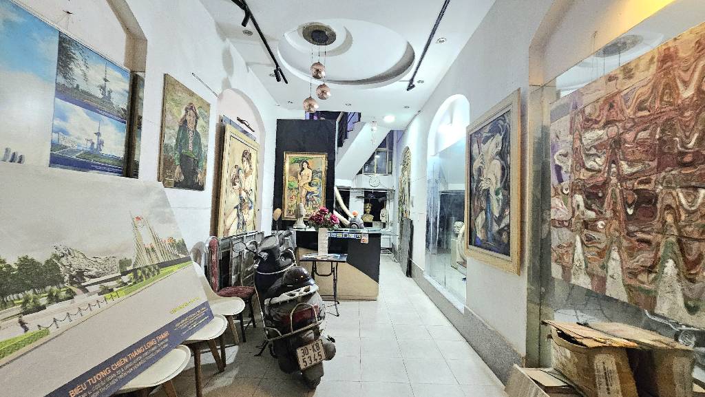 Bán nhà Lê Trọng Tấn - diện tích 94,6m2 6 tầng - ô tô tránh - giá 17,9 tỷ