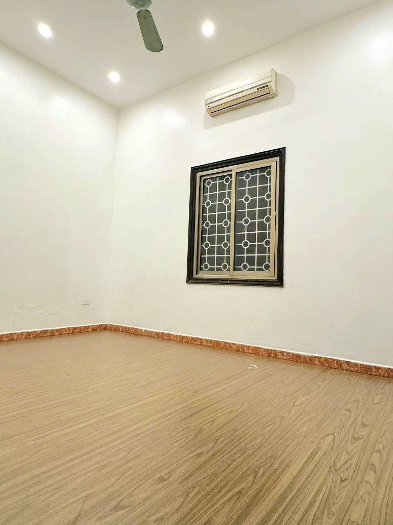 Bán nhà Quan Nhân - diện tích 73m2 5 tầng - Ô tô tránh - giá 16,5 tỷ