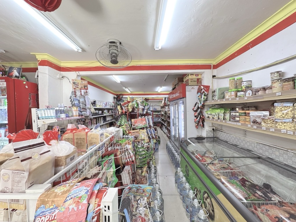 Bán nhà Tôn Thất Tùng - diện tích 34.5m2 1 tầng - Mặt ngõ rộng thẳng tắp - giá 8,9 tỷ