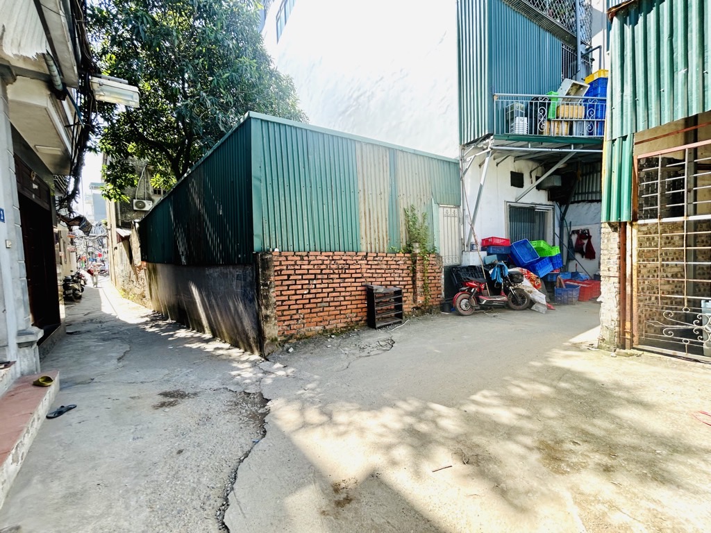 Bán nhà Thanh Đàm - diện tích 61.5m2 5 tầng - Nhà đẹp hiếm có - giá 11,5 tỷ