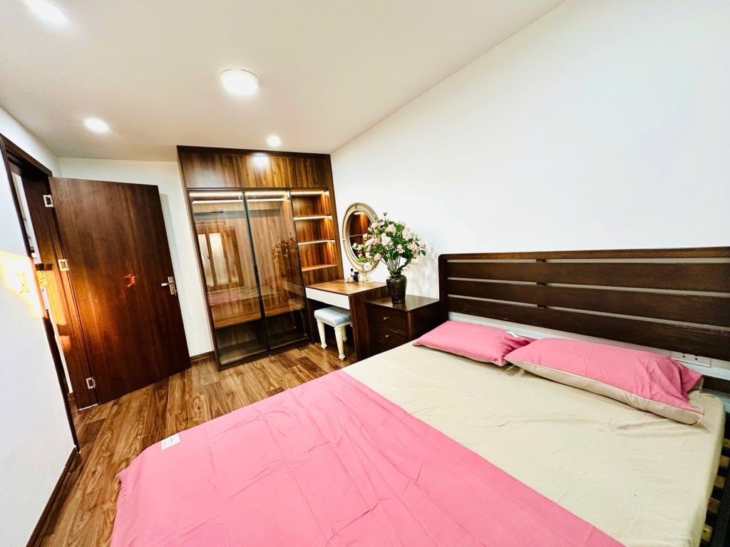 Bán nhà Bạch Mai - diện tích 46,3m2 1 tầng - Tập thể Quỳnh Mai - giá 4,99 tỷ