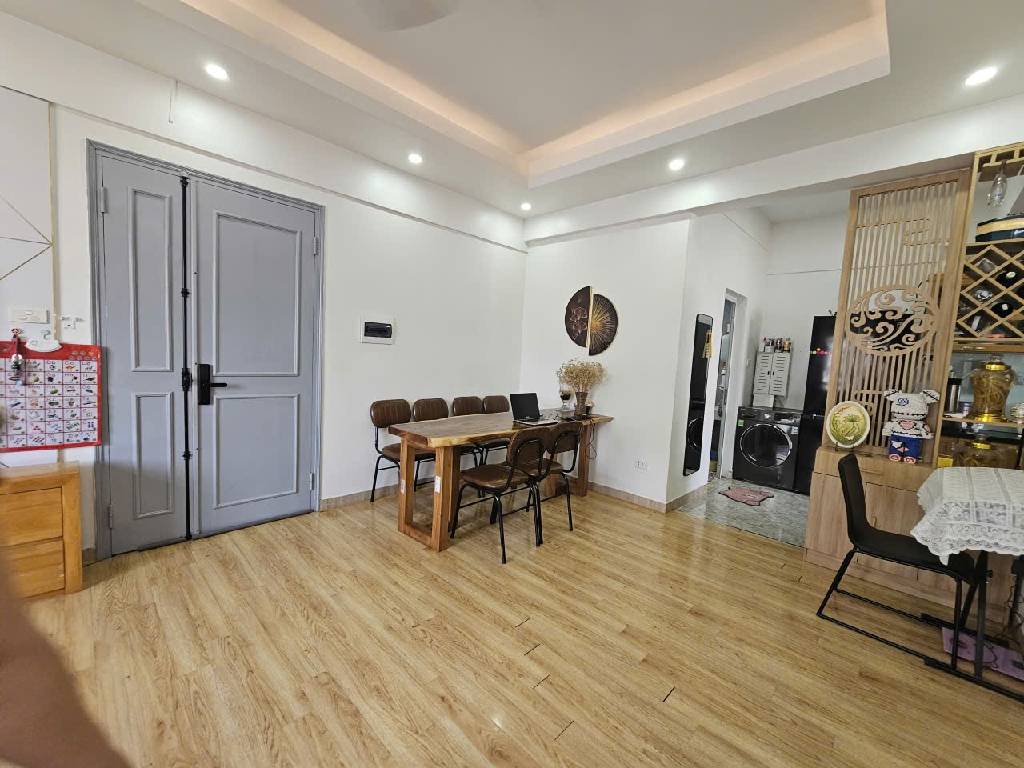 Bán nhà Hoàng Liệt - diện tích 58.5m2 7 tầng - Chung cư đẹp, giá 4,45 tỷ