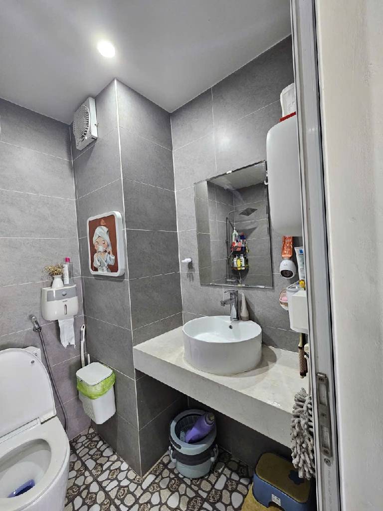 Bán nhà Hoàng Liệt - diện tích 58.5m2 7 tầng - Chung cư đẹp, giá 4,45 tỷ