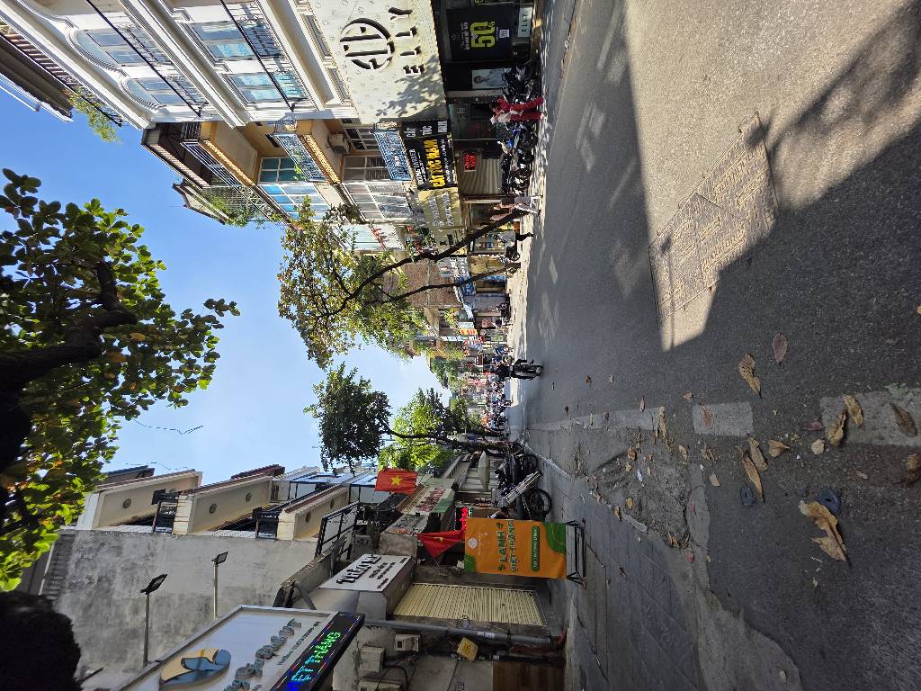 Bán nhà Trương Định - diện tích 33.3m2 3 tầng - LÔ GÓC 3 THOÁNG - giá 14,5 tỷ