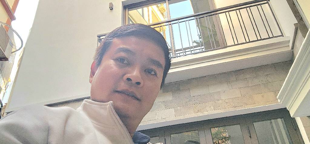 Bán nhà Võ Thị Sáu - diện tích 40m2 5 tầng - Nhà đẹp mới kính kong, thang máy - giá 12,6 tỷ