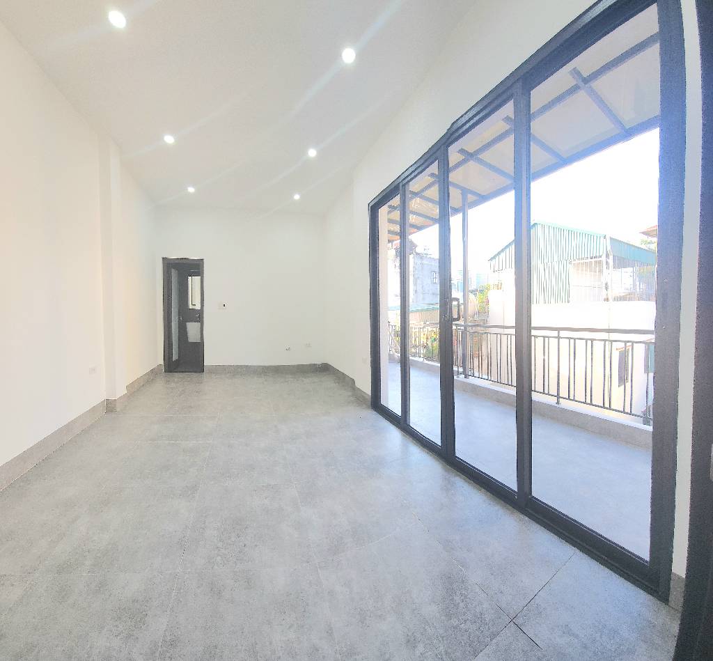 Bán nhà Võ Thị Sáu - diện tích 40m2 5 tầng - Nhà đẹp mới kính kong, thang máy - giá 12,6 tỷ