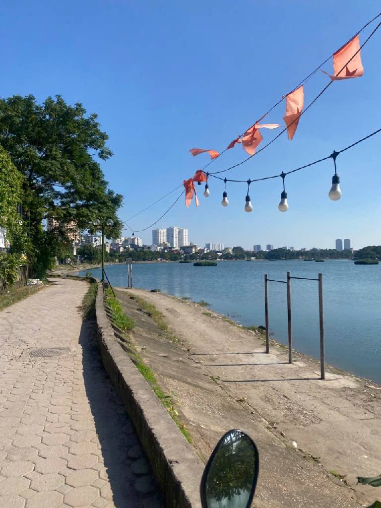 Bán nhà Định Công Hạ - diện tích 36m2 3 tầng - GẦN Ô TÔ - NHÀ ĐẸP - SÁT PHỐ - VIEW HỒ - TẶNG NỘI THẤT - giá 3,5 tỷ