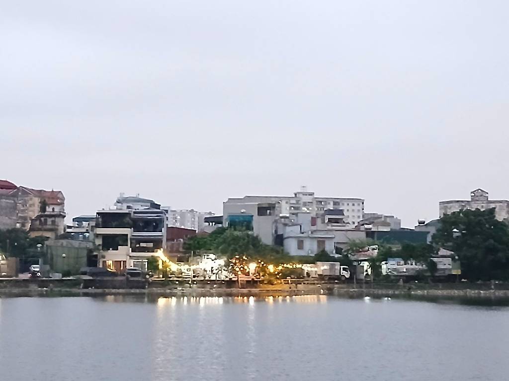 Bán nhà Định Công Hạ - diện tích 36m2 3 tầng - GẦN Ô TÔ - NHÀ ĐẸP - SÁT PHỐ - VIEW HỒ - TẶNG NỘI THẤT - giá 3,5 tỷ