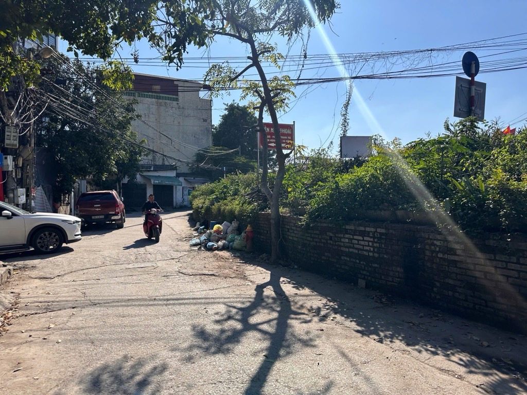 Bán nhà Nguyễn Khoái - diện tích 135m2 2 tầng - MẶT PHỐ - giá 23,5 tỷ