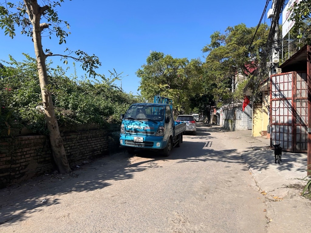 Bán nhà Nguyễn Khoái - diện tích 135m2 2 tầng - MẶT PHỐ - giá 23,5 tỷ