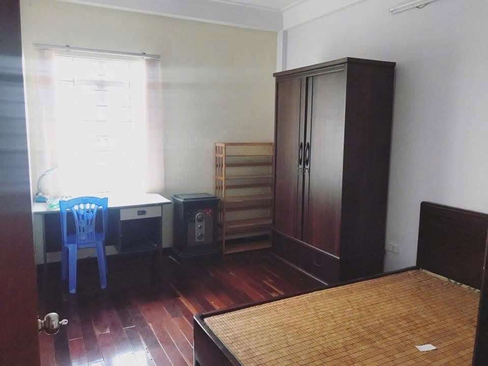 Bán nhà Định Công Thượng - diện tích 58m2 4 tầng - ô tô thông - giá 13,6 tỷ