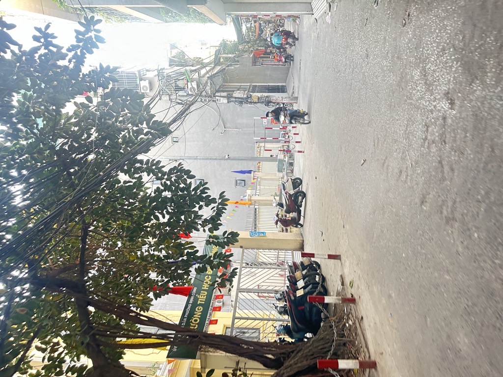 Bán nhà Định Công Thượng - diện tích 58m2 4 tầng - ô tô thông - giá 13,6 tỷ