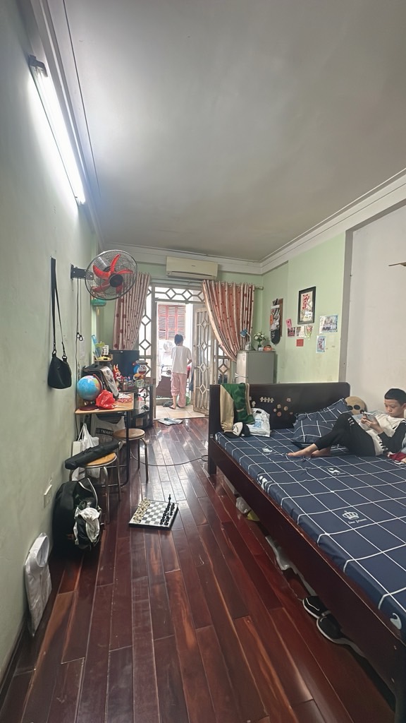 Bán nhà Định Công Thượng - diện tích 58m2 4 tầng - ô tô thông - giá 13,6 tỷ