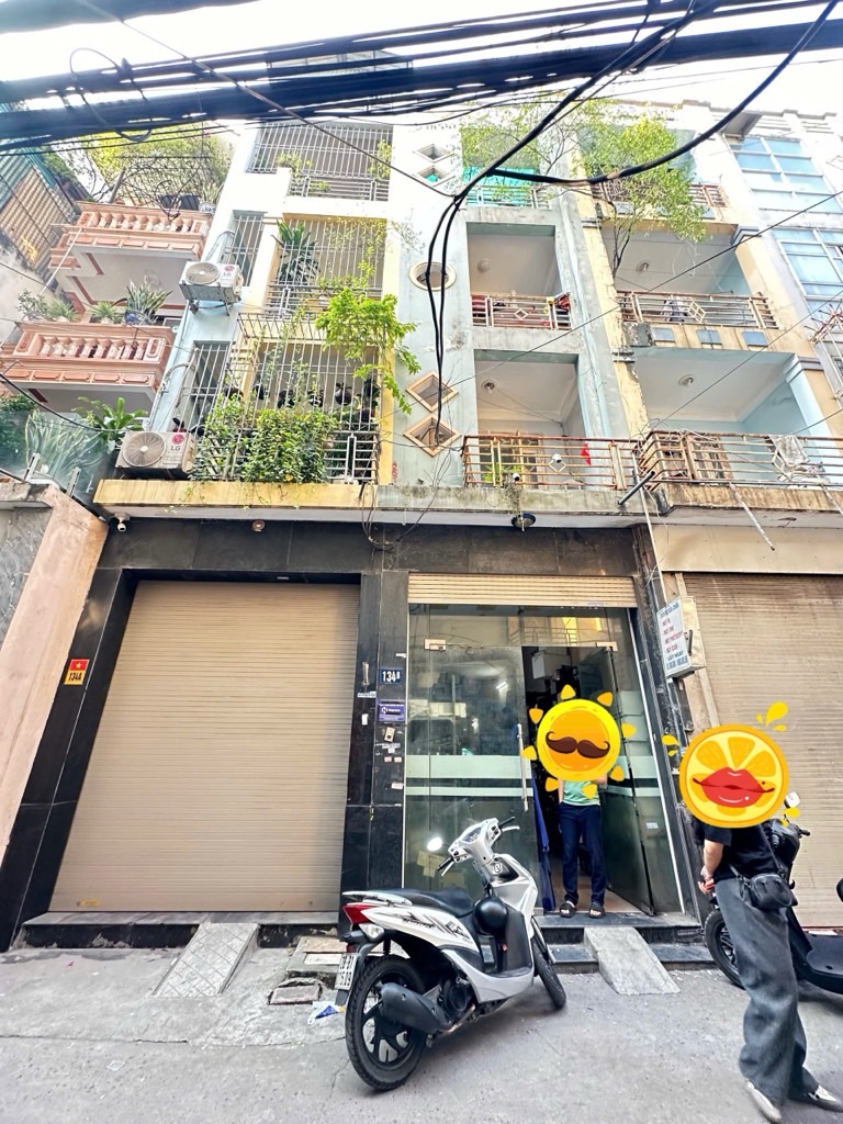 Bán nhà Định Công Thượng - diện tích 58m2 4 tầng - ô tô thông - giá 13,6 tỷ