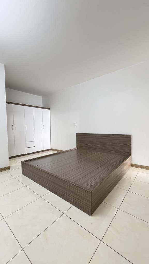 Bán nhà Lĩnh Nam - diện tích 96m2 1 tầng - Chung cư Horizon City - giá 8,35 tỷ