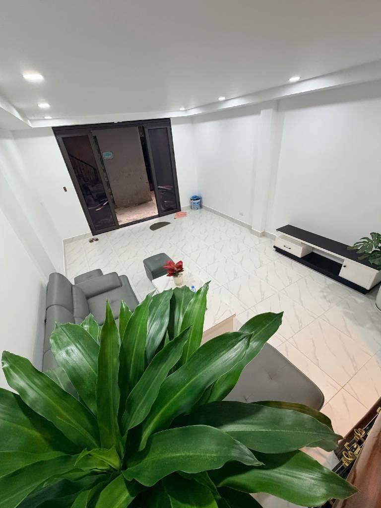 Bán nhà Trường Chinh - diện tích 38.5m2 6 tầng - Nhà đẹp xây mới - giá 11,5 tỷ