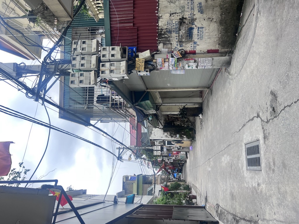 Bán nhà Nguyễn Khoái - diện tích 76m2 4 tầng - ngõ thông ô tô đỗ cổng - giá 13,9 tỷ