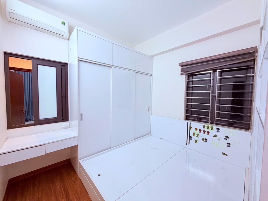 Bán nhà Bùi Xương Trạch - diện tích 67,3m2 1 tầng - Căn hộ lô góc - giá 5,7 tỷ