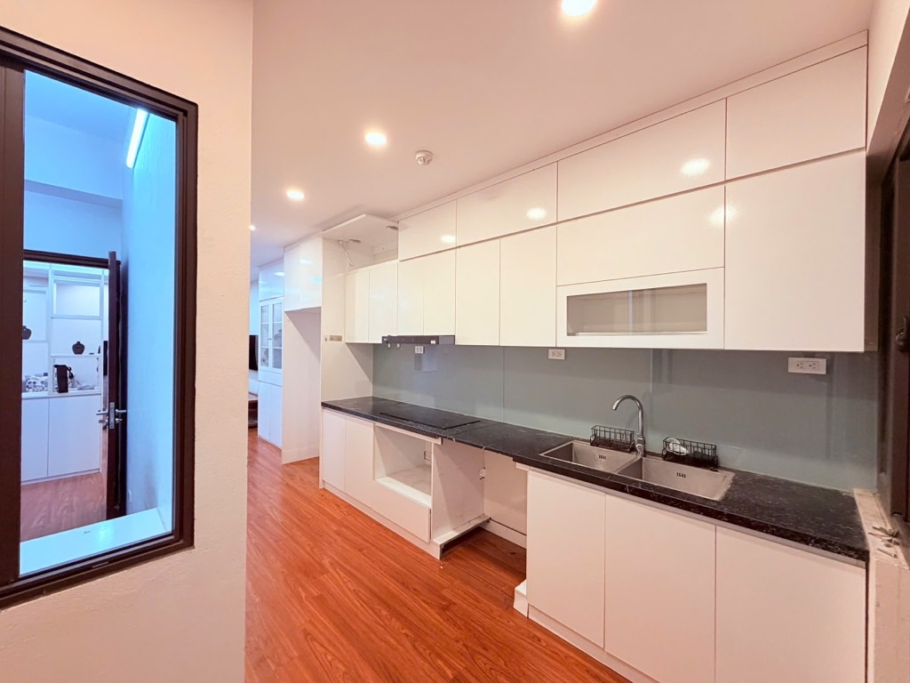 Bán nhà Bùi Xương Trạch - diện tích 67,3m2 1 tầng - Căn hộ lô góc - giá 5,7 tỷ