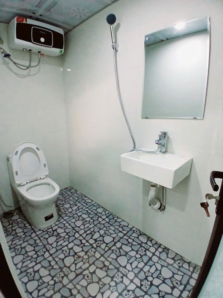 Bán nhà Phạm Ngọc Thạch - diện tích 68m2 1 tầng - Ô tô đỗ chân cầu thang - giá 4,9 tỷ