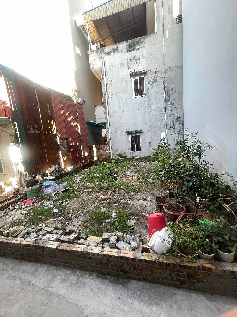 Bán nhà Nguyễn Khoái - diện tích 43m2 1 tầng - Mảnh đất đẹp nở hậu lô góc - giá 7,3 tỷ