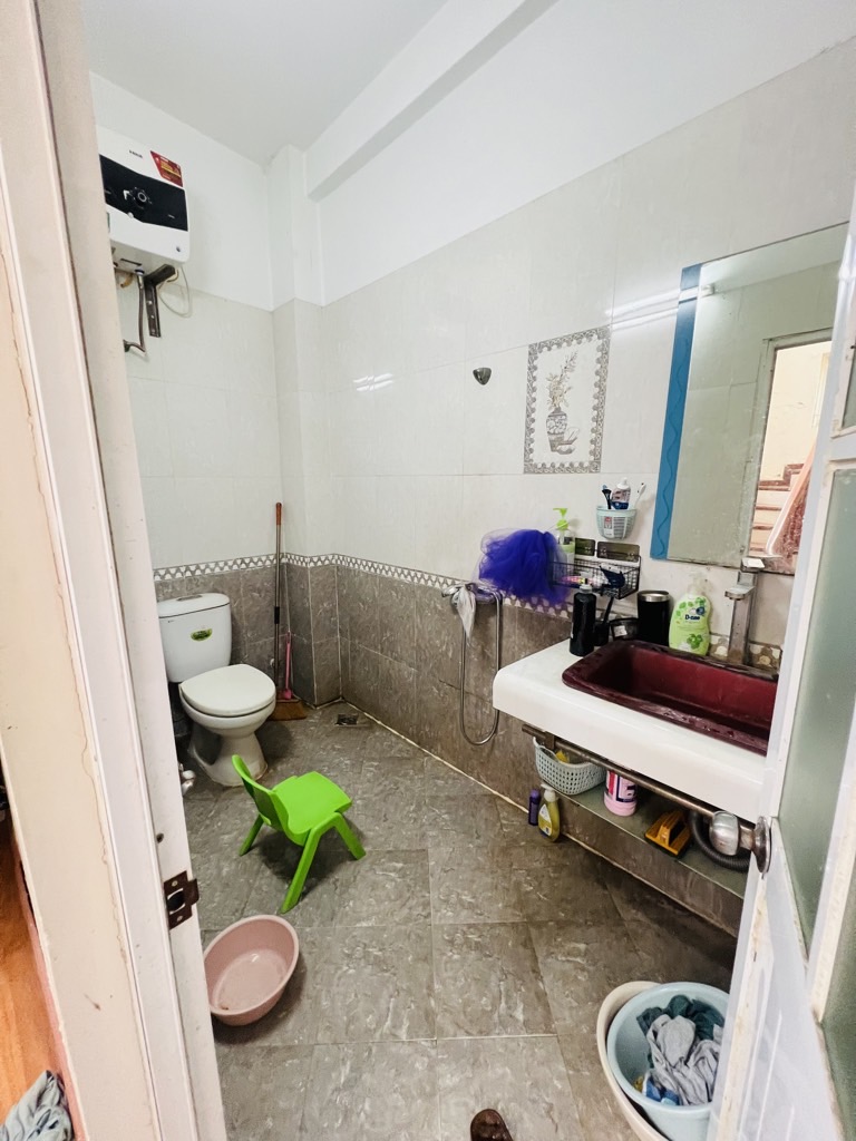 Bán nhà Trương Định - diện tích 51m2 5 tầng - Siêu hiếm nhà bán, mặt ngõ thông kinh doanh đông đúc - giá 14,75 tỷ