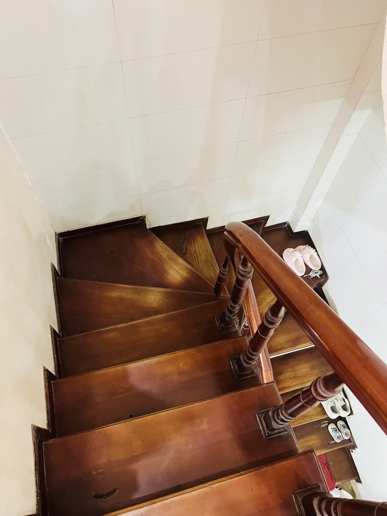 Bán nhà Trương Định - diện tích 51m2 5 tầng - Siêu hiếm nhà bán, mặt ngõ thông kinh doanh đông đúc - giá 14,75 tỷ