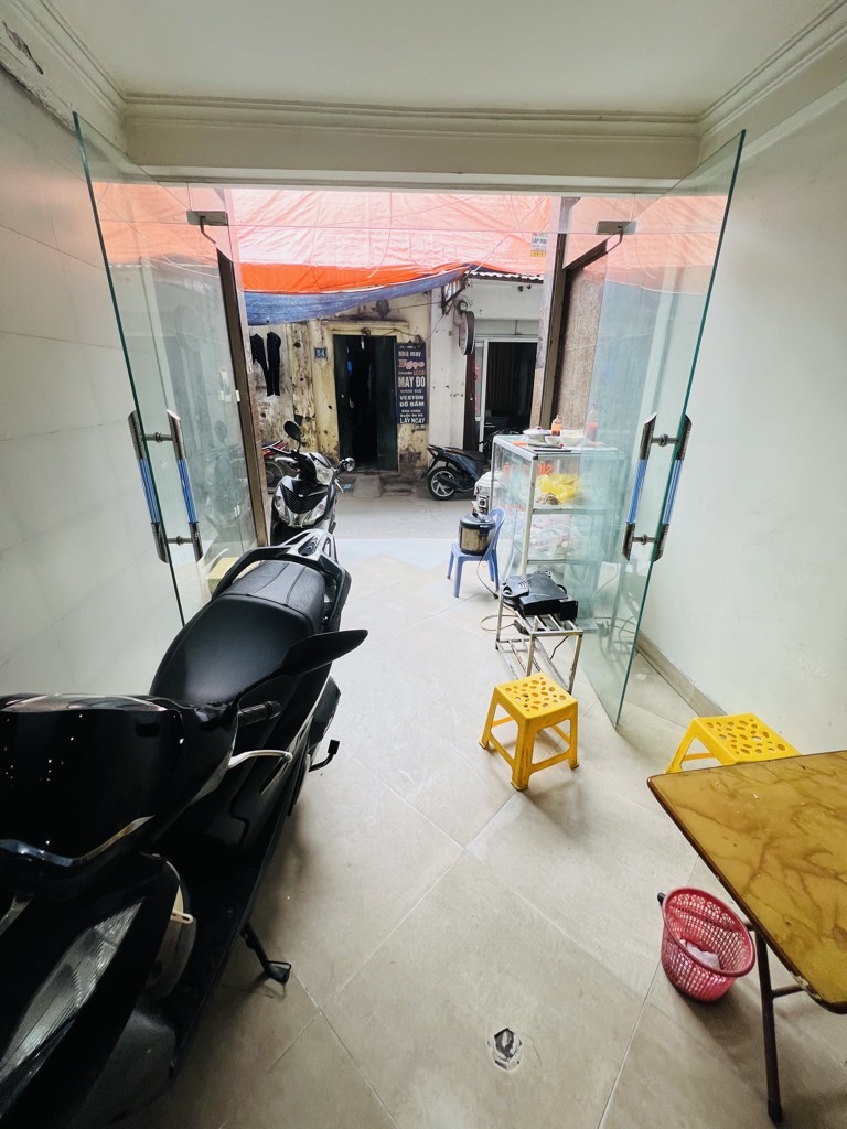 Bán nhà Trương Định - diện tích 51m2 5 tầng - Siêu hiếm nhà bán, mặt ngõ thông kinh doanh đông đúc - giá 14,75 tỷ