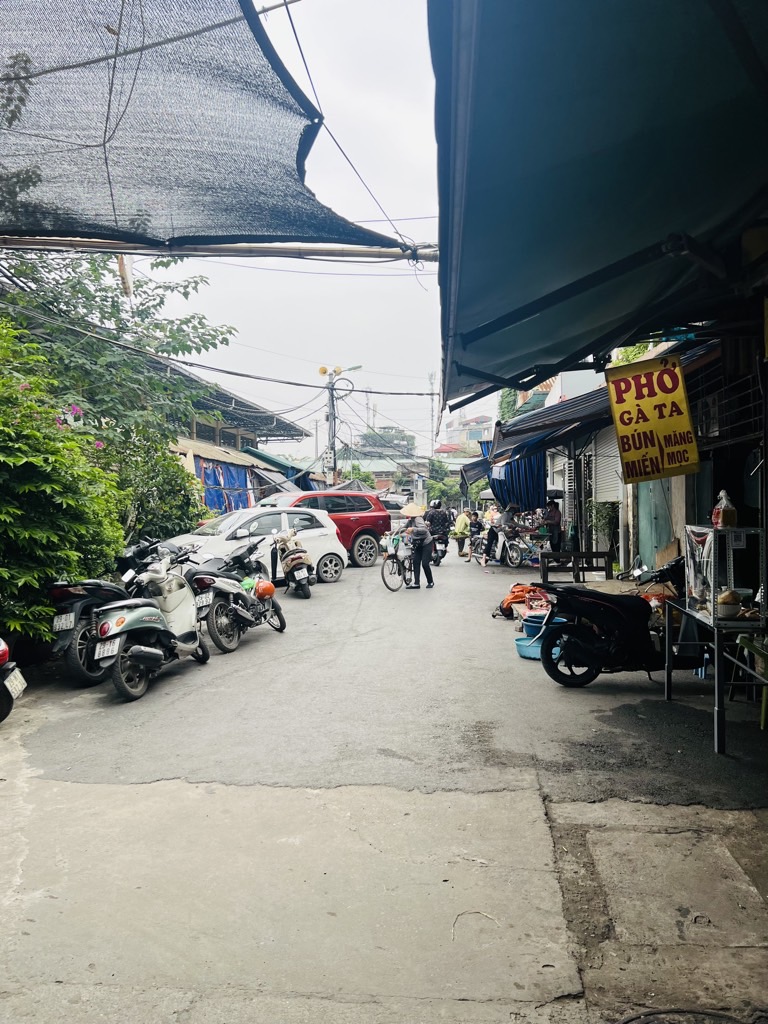 Bán nhà Vĩnh Tuy - diện tích 90m2 4 tầng - Ô tô lùi cửa - giá 19 tỷ