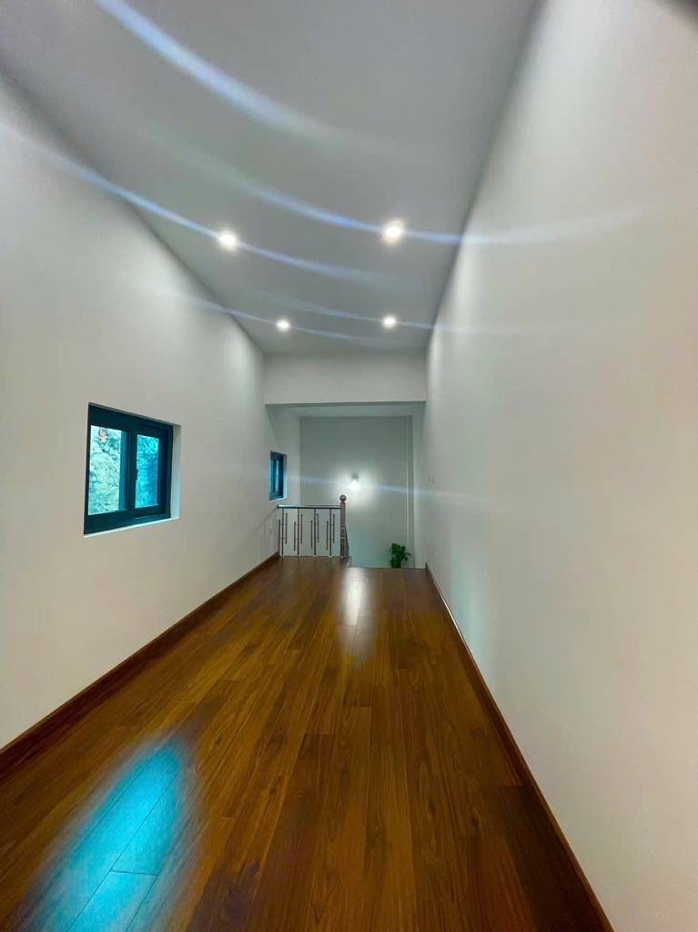 Bán nhà Bùi Xương Trạch - diện tích 17,2m2 2 tầng - Lô góc - giá 2,05 tỷ