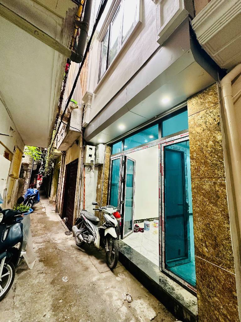 Bán nhà Lương Sử C - diện tích 46m2 6 tầng - NGÕ RỘNG - GẦN PHỐ - THANG MÁY - giá 12,5 tỷ