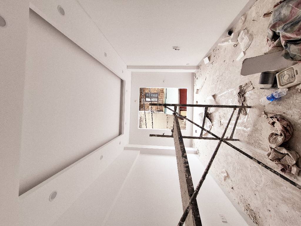 Bán nhà Thúy Lĩnh - diện tích 30m2 5 tầng - Lô góc - giá 6,5 tỷ