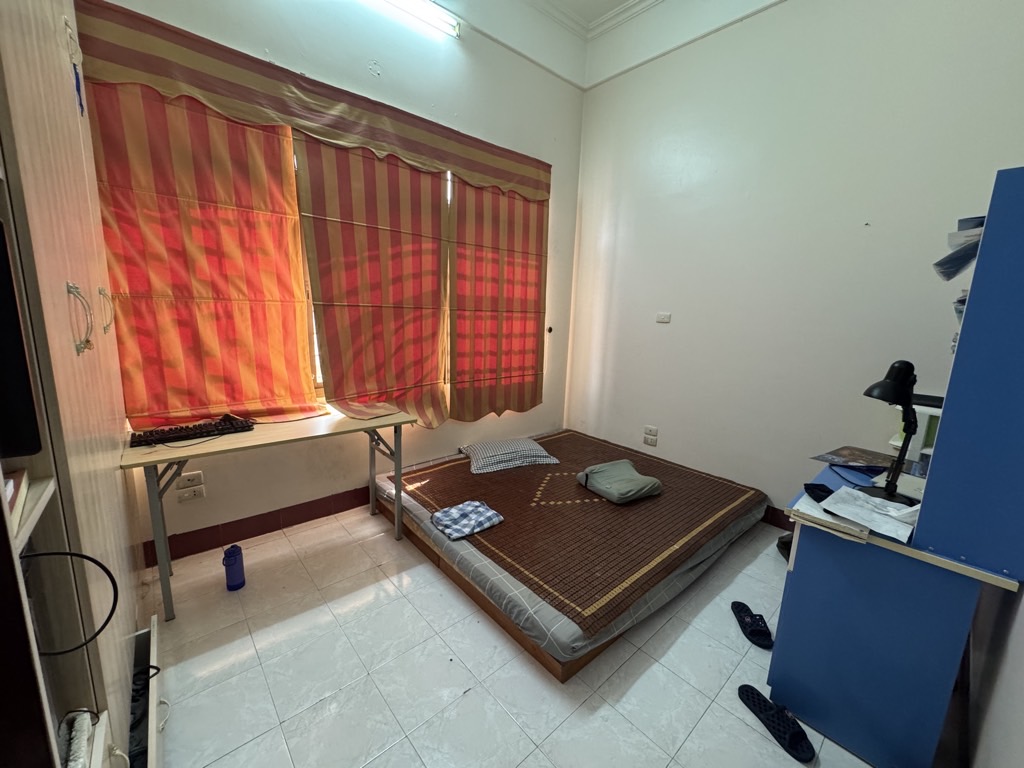 Bán nhà Quan Nhân - diện tích 39m2 4 tầng - ô tô đỗ cửa - giá 17,5 tỷ