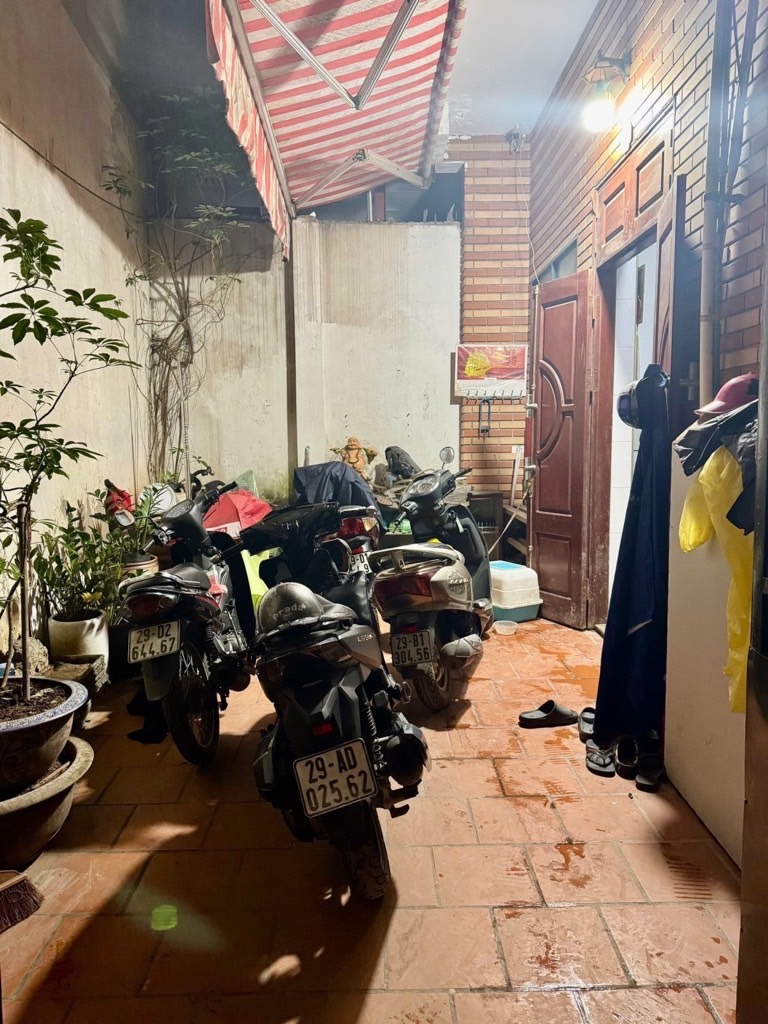 Bán nhà Hồng Mai - diện tích 52m2 3 tầng - LÔ GÓC 3 THOÁNG, PHÙ HỢP XÂY CCMN - giá 11 tỷ